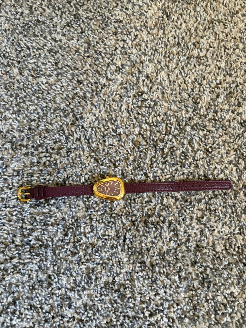 Urban Outfitters Gold-Tone Teardrop Watch with Burgundy Dial and Strap - Picture 2 of 2